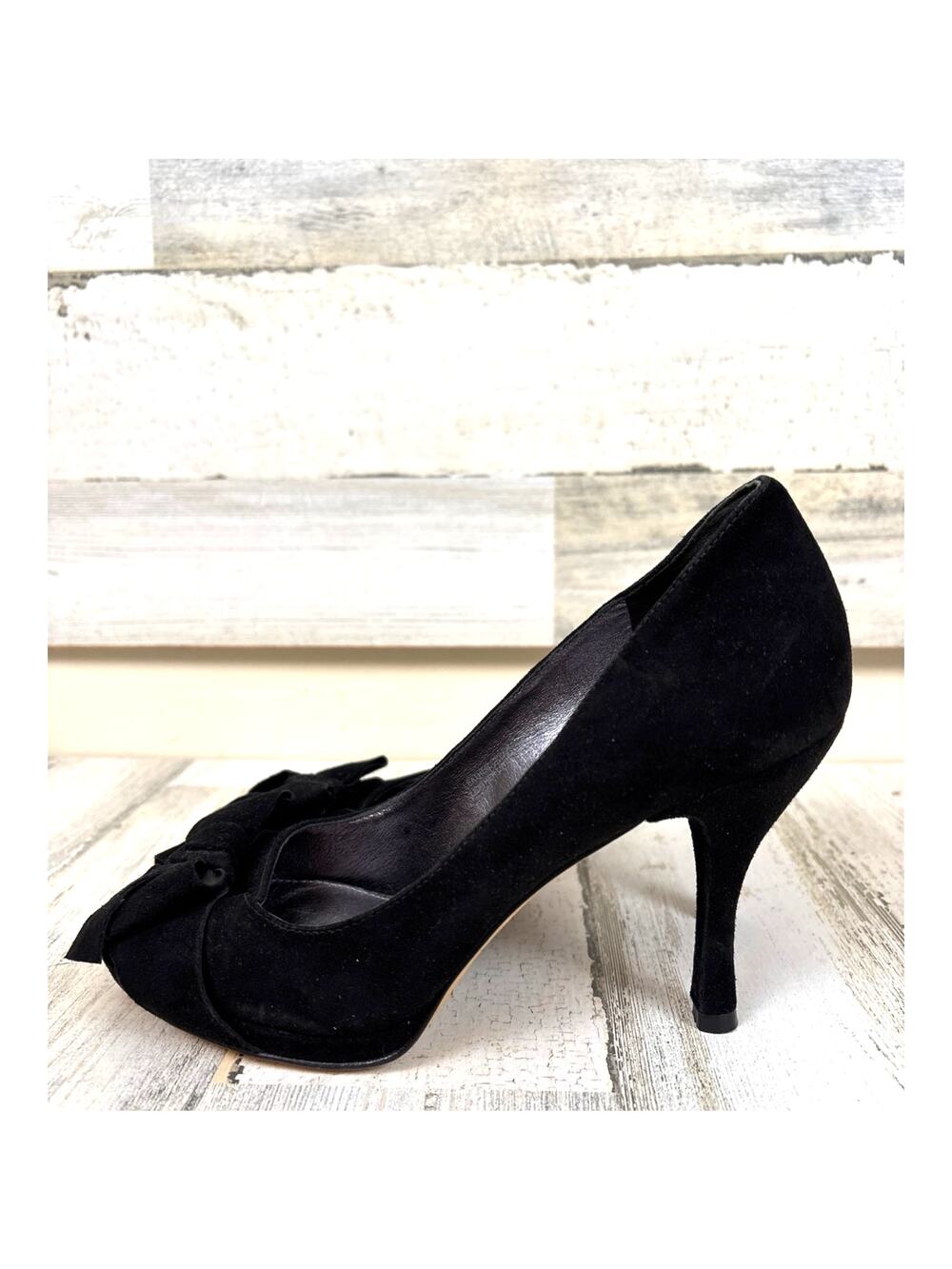 Via Spiga 6.5 Black Suede Peep Toe Heels Bow Chic Workwear